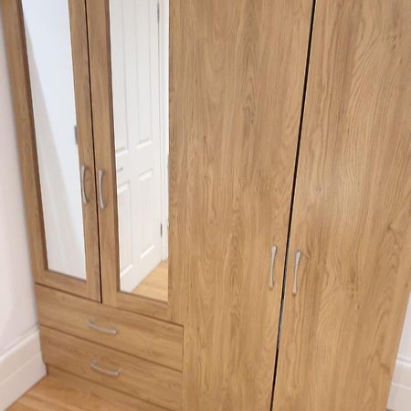 Appartamento 2 Bed Garden Flat West Dulwich Free Street Parking Londra Esterno foto