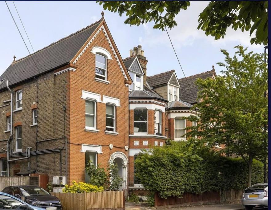 Appartamento 2 Bed Garden Flat West Dulwich Free Street Parking Londra Esterno foto